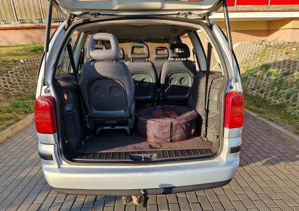 Seat Alhambra cena 9999 przebieg: 300000, rok produkcji 2005 z Solec Kujawski małe 121